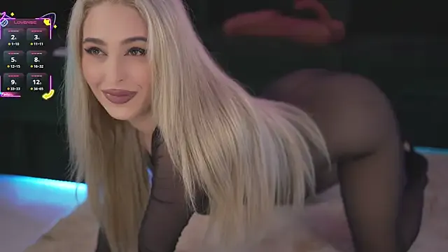 Xintrist – webcam model profile photo Image 2