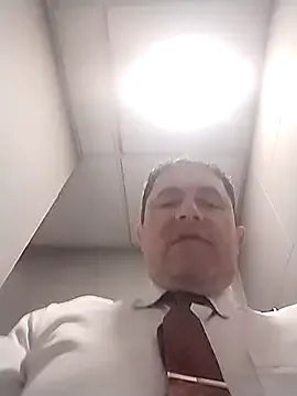 Sharlotoee – webcam model profile photo Image 17