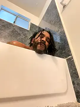 AlondraHill – webcam model profile photo Image 18