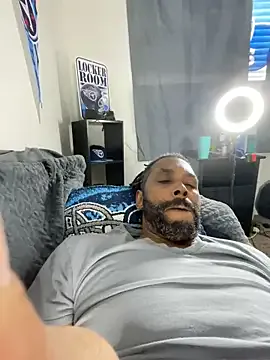 AlondraHill – webcam model profile photo Image 4