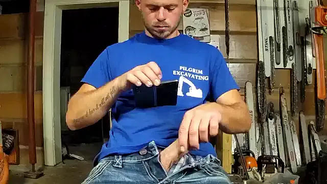 AmelieEdwards – webcam model profile photo Image 10