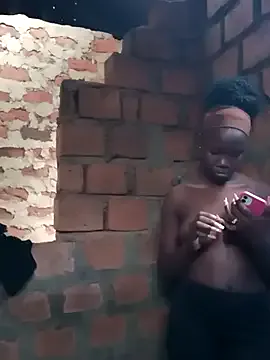 HugeBoobsAlice – webcam model profile photo Image 14