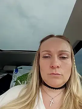 NinaMuller – webcam model profile photo Image 14