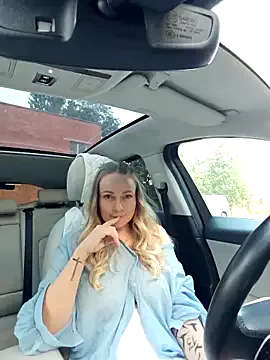 NinaMuller – webcam model profile photo Image 16