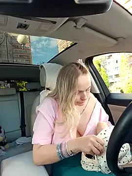 NinaMuller – webcam model profile photo Image 18