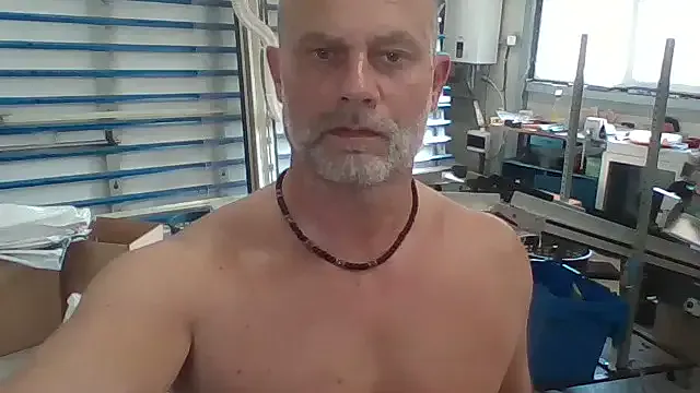 ScandalXX22 – webcam model profile photo Image 13