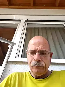 Italianstallion70 – webcam model profile photo Image 14