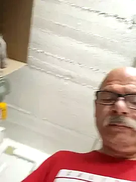 Italianstallion70 – webcam model profile photo Image 7