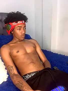 AshleyNess – webcam model profile photo Image 8