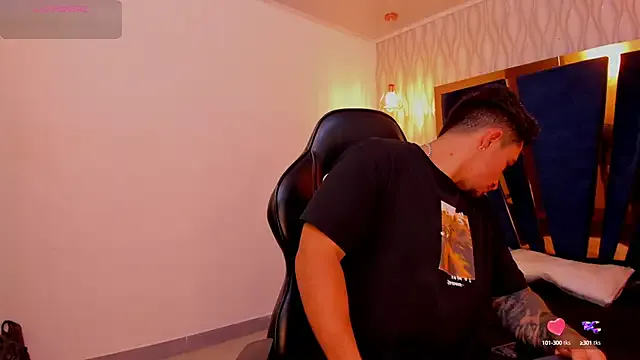 ORLA86 – webcam model profile photo Image 12