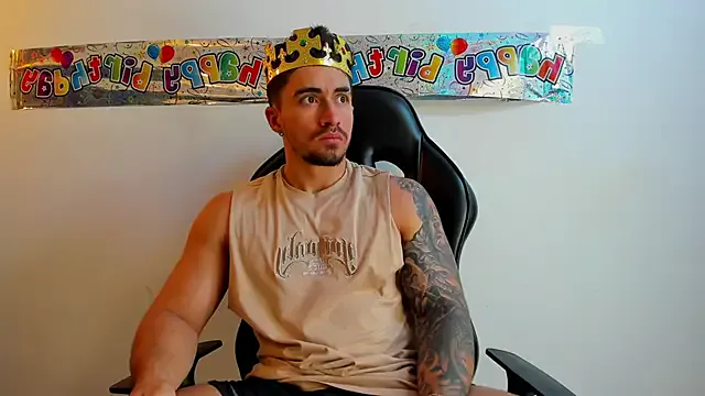 ORLA86 – webcam model profile photo Image 17