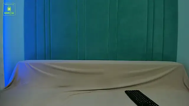 Selene-1975 – webcam model profile photo Image 5