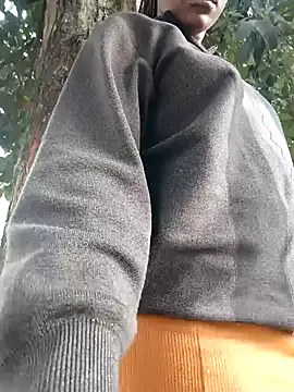 Cherry_Bootyxxxx – webcam model profile photo Image 12