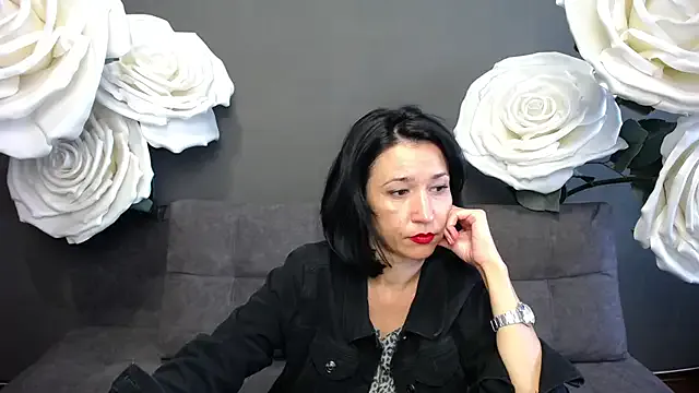 Angeline_Montierr – webcam model profile photo Image 9