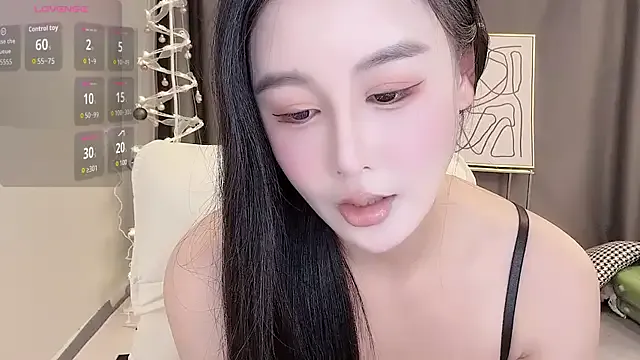 DivineJass – webcam model profile photo Image 17