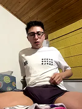 vlunaper18 – webcam model profile photo Image 10