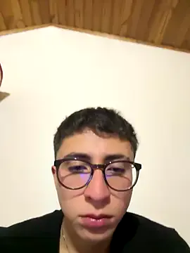 vlunaper18 – webcam model profile photo Image 9