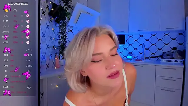 valentina_fox100 webcam show Image 9