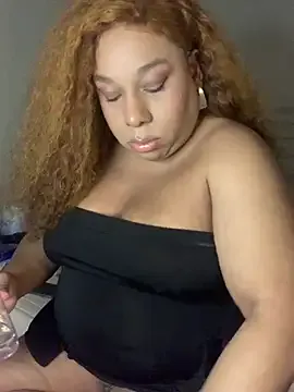 Laurahorney_xo – webcam model profile photo Image 7