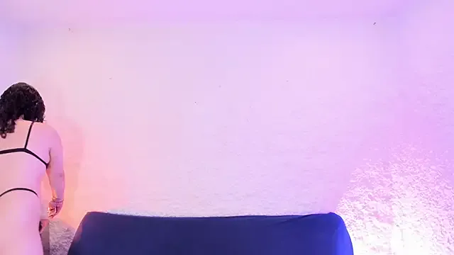 noahcole22 – webcam model profile photo Image 4