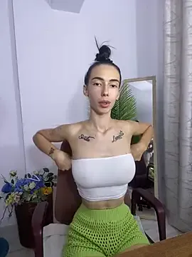 Spunstud webcam show Image 12