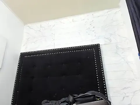 Biabfrosty – webcam model profile photo Image 2