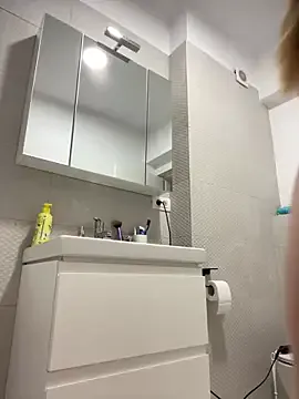 yuuhichan – webcam model profile photo Image 7