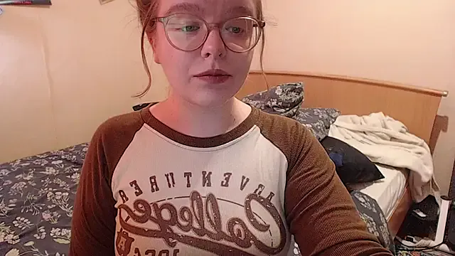 akamilasweetcm101 – webcam model profile photo Image 10