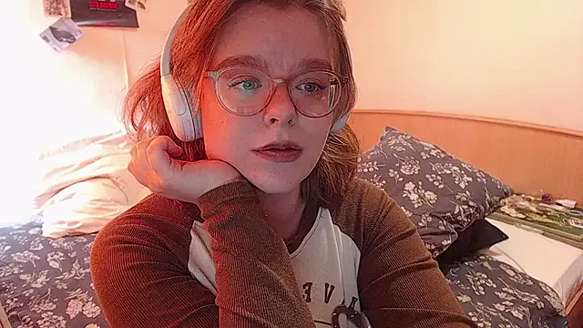 akamilasweetcm101 – webcam model profile photo Image 13