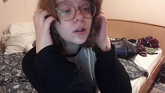 akamilasweetcm101 – webcam model profile photo Image 15