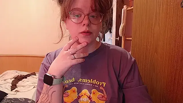 akamilasweetcm101 – webcam model profile photo Image 5