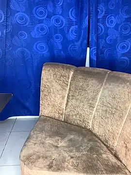 akamilasweetcm101 – webcam model profile photo Image 2