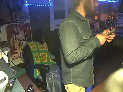 EddieDean – webcam model profile photo Image 17