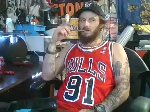 EddieDean – webcam model profile photo Image 9