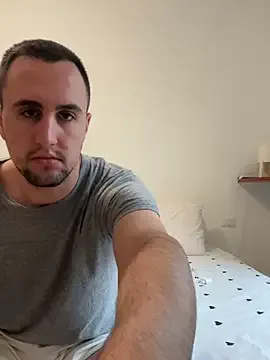 WinterMia – webcam model profile photo Image 17