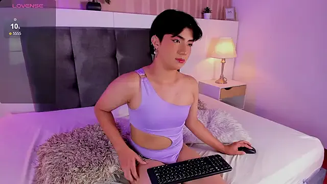 AmandaBlush – webcam model profile photo Image 6