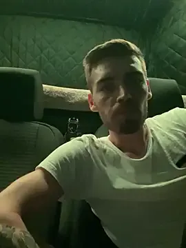 akamilasweetcm101 – webcam model profile photo Image 3