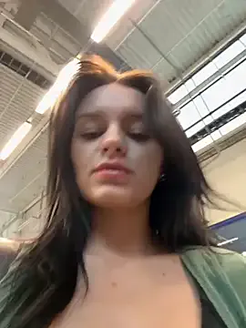 Biabfrosty – webcam model profile photo Image 7