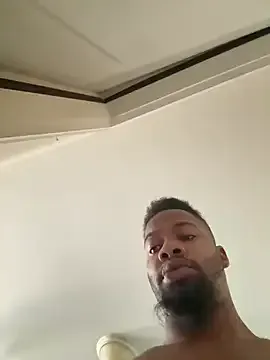 MilaMulan – webcam model profile photo Image 10