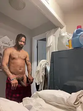 MilaMulan – webcam model profile photo Image 2