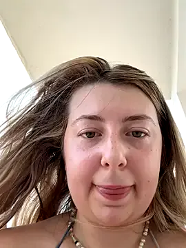 SexyMona – webcam model profile photo Image 11