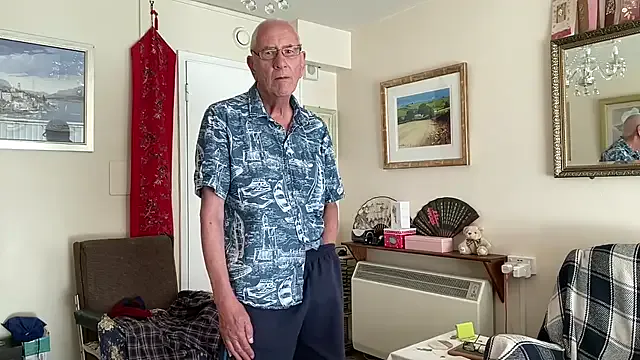 NinaMuller – webcam model profile photo Image 2