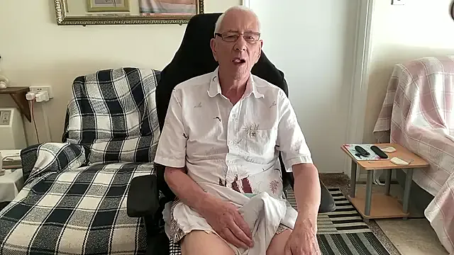 NinaMuller – webcam model profile photo Image 5