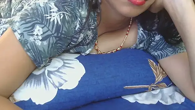 MeganEdwards – webcam model profile photo Image 7