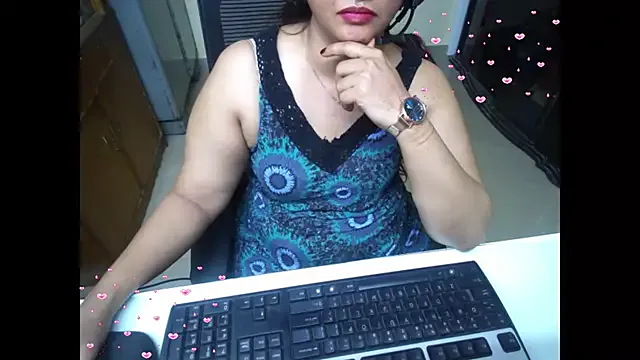 akamilasweetcm101 – webcam model profile photo Image 12