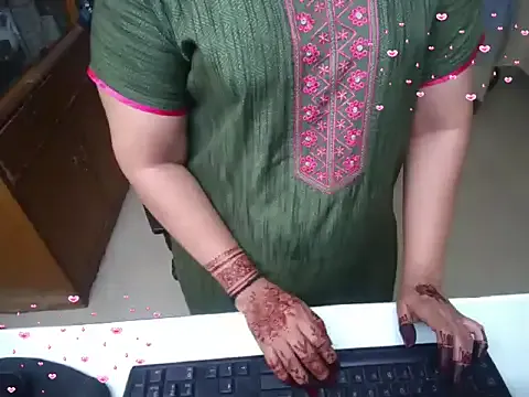 akamilasweetcm101 – webcam model profile photo Image 17