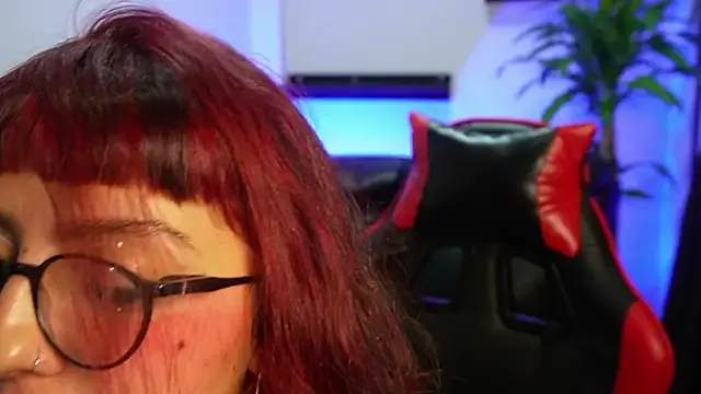 akamilasweetcm101 – webcam model profile photo Image 5