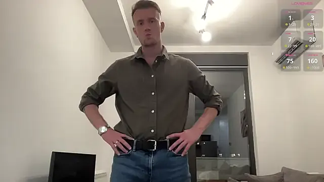 AmelieEdwards – webcam model profile photo Image 3