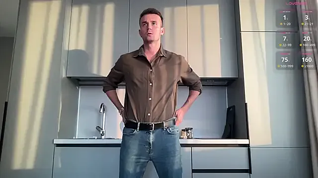 AmelieEdwards – webcam model profile photo Image 4