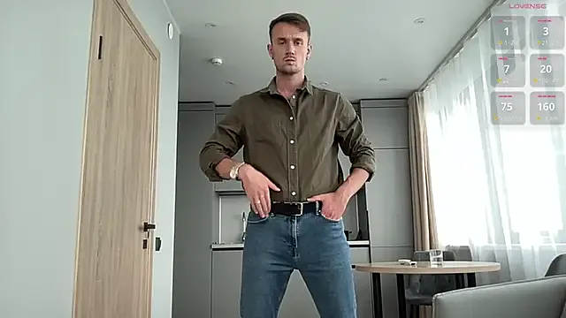 AmelieEdwards – webcam model profile photo Image 6